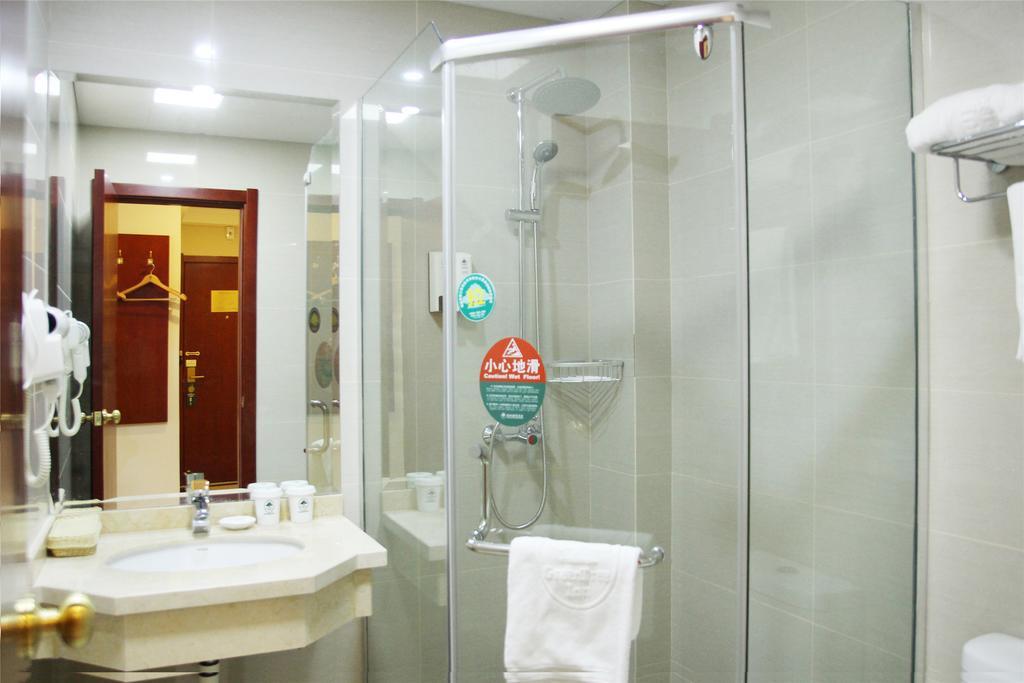 Greentree Inn Guangxi Yulin Jincheng Commercial Building Shell Hotel Eksteriør bilde