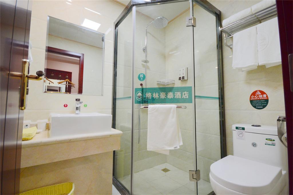 Greentree Inn Guangxi Yulin Jincheng Commercial Building Shell Hotel Eksteriør bilde